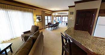 Lakeview Superior Suite