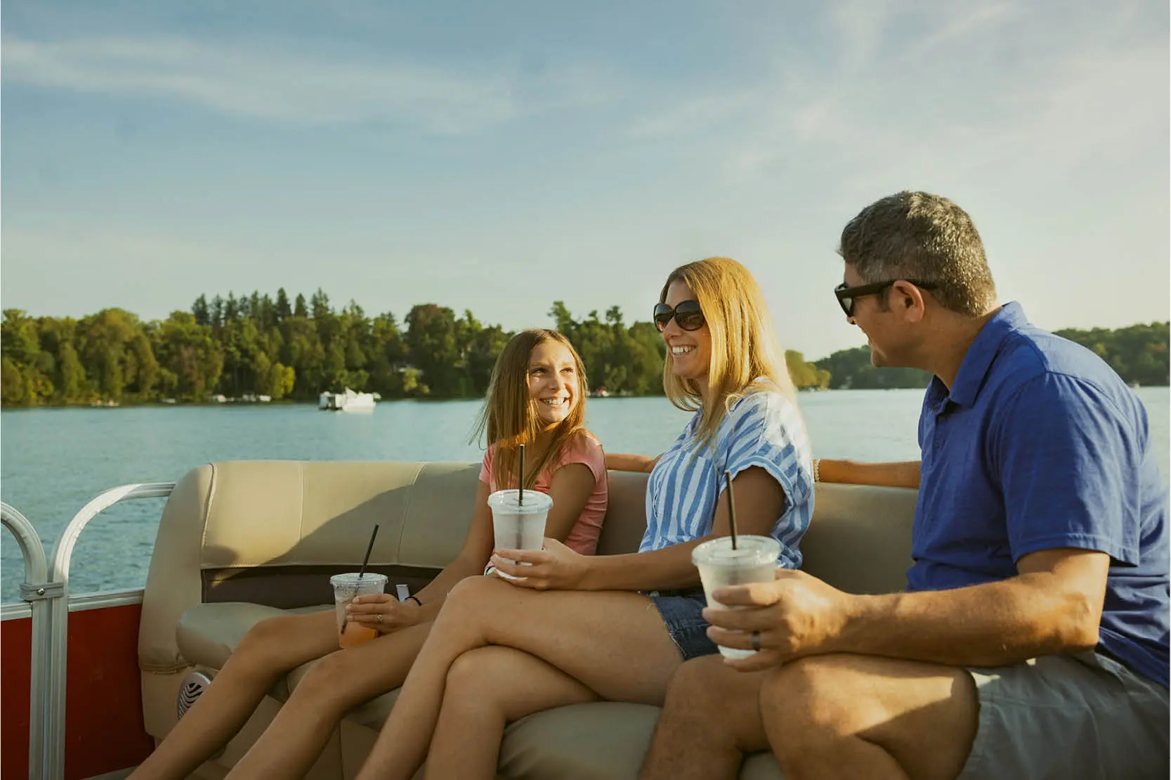 One‑hour pontoon rental at The Osthoff Resort & Spa