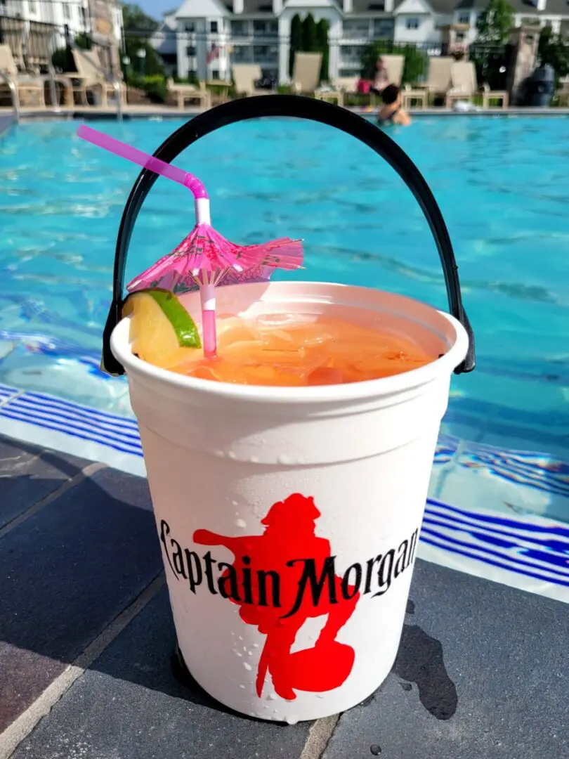 Captain Morgan Pool Bar Punch
