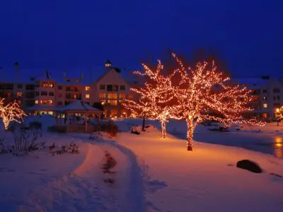 Christmas-Lights-at-Osthoff-Resort