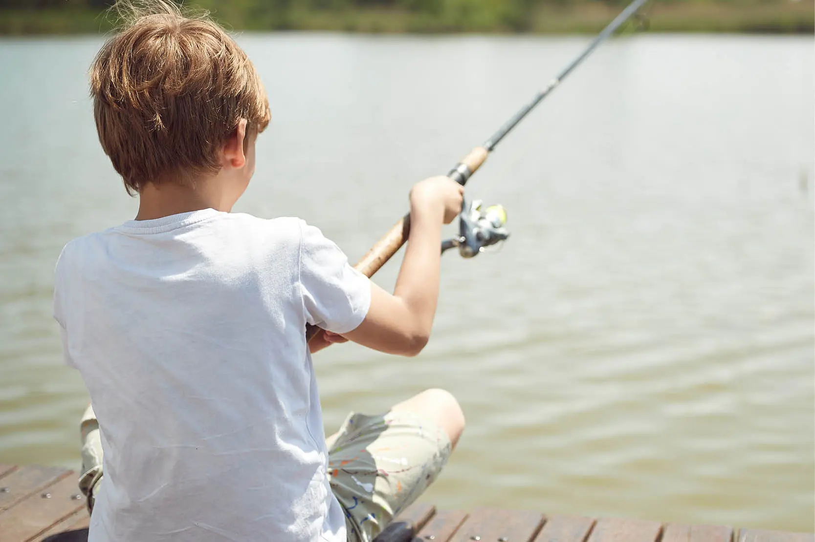 Kids’ Club fishing class at The Osthoff Resort