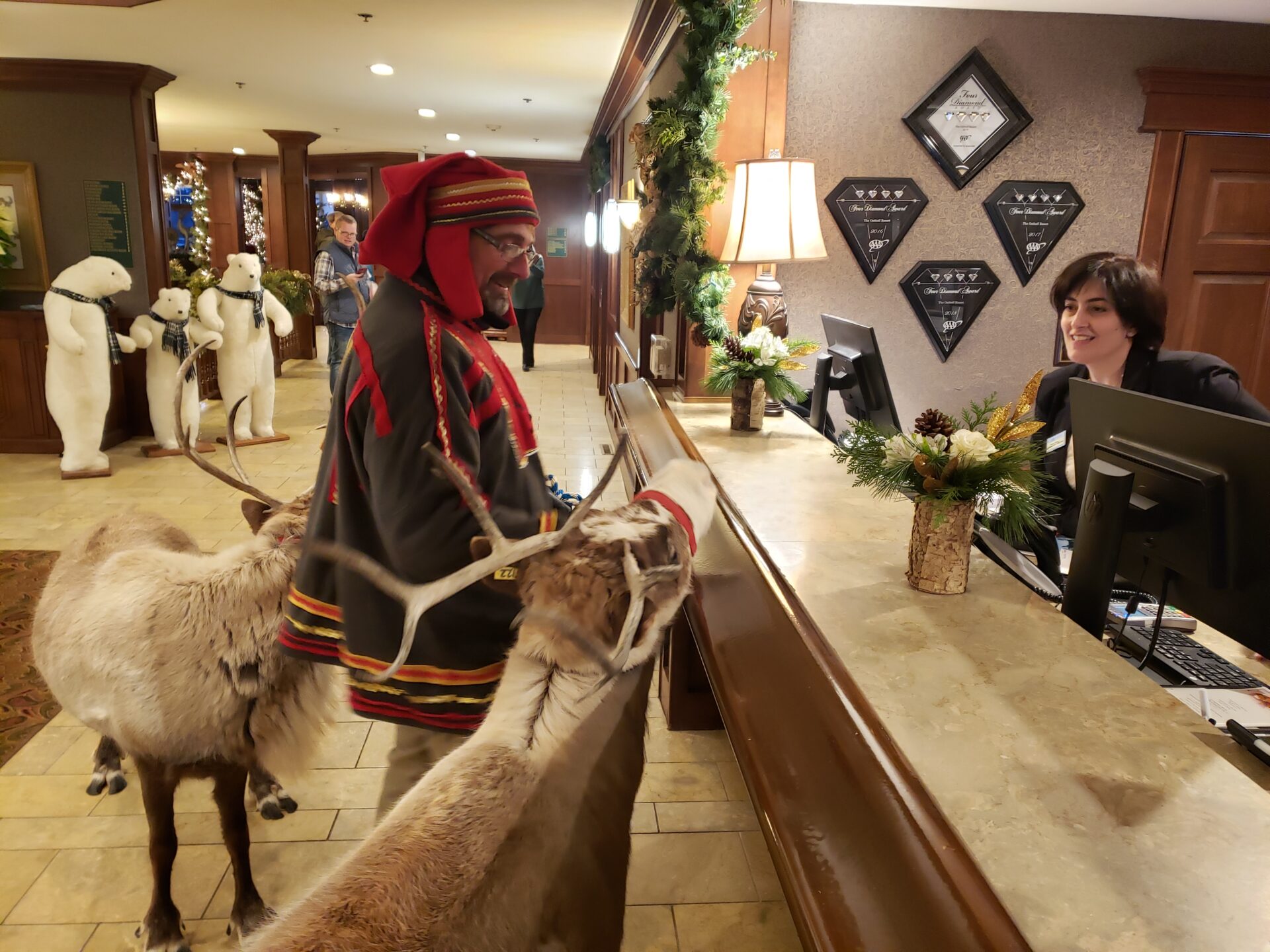 Old World Christmas Market | The Osthoff Resort 
