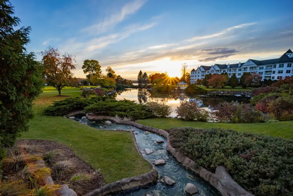 Top 3 reasons The Osthoff Resort &amp; Spa is the perfect fall getaway spot.