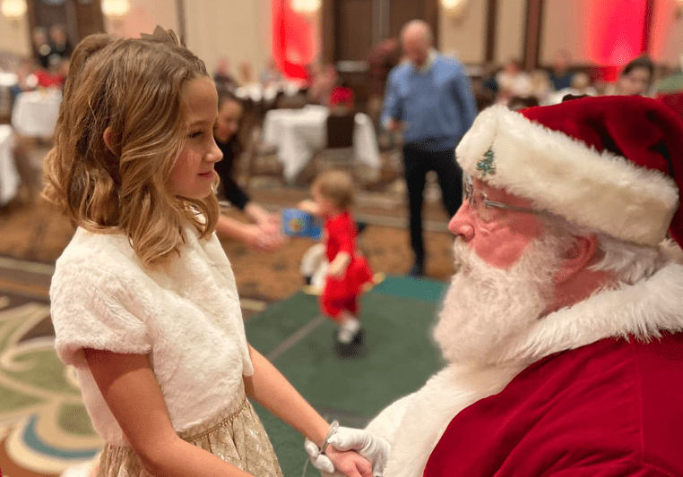 Breakfast with Santa 800x533