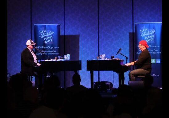 Dueling Pianos 600x600