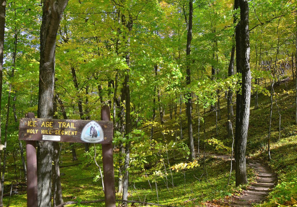 Kettle Morraine Hiking Holy Hill Segment Kettle Morraine Hiking Holy Hill Segment