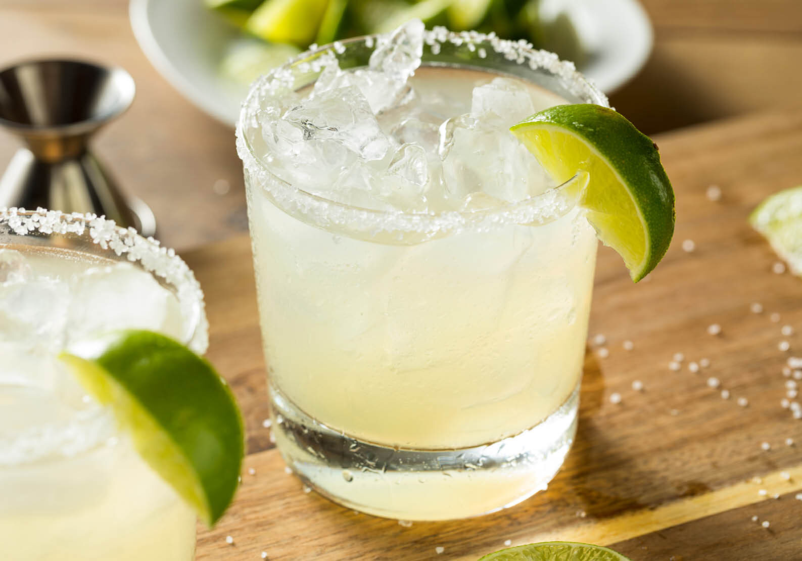 Summer cocktail making class at The Osthoff Resort & Spa