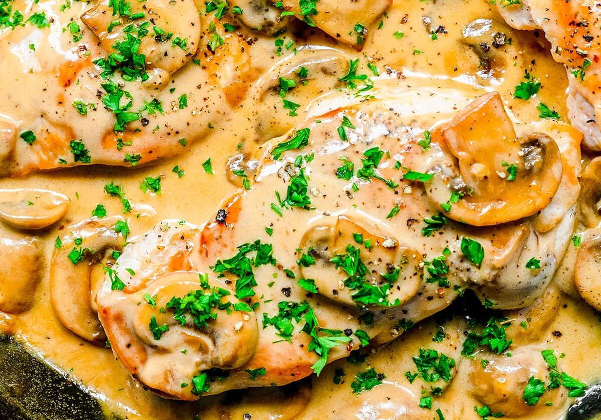 wholesomeyum-Chicken-Marsala-Recipe-1 Chicken Marsala