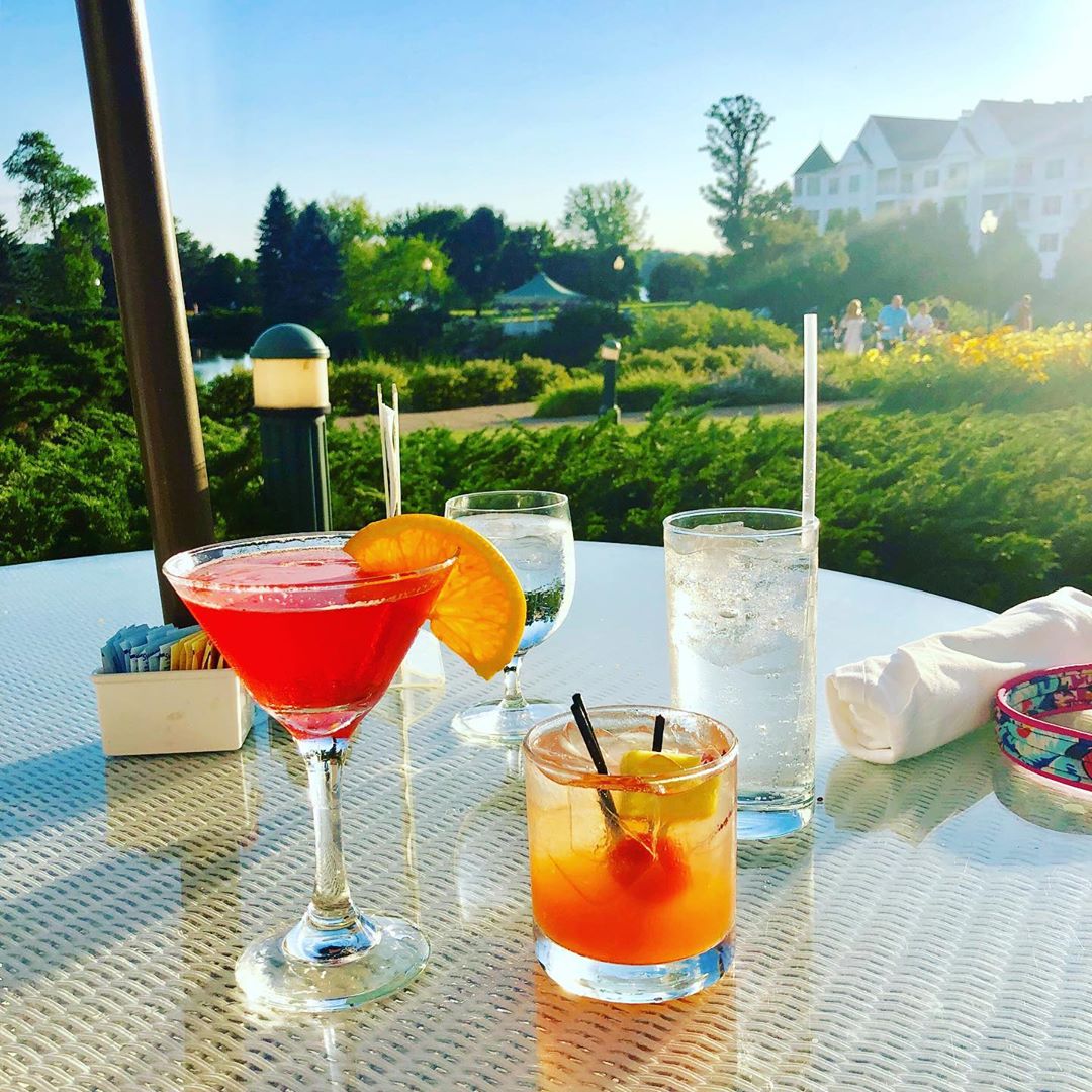cocktails 7-29-19 ig credit to cc_carls